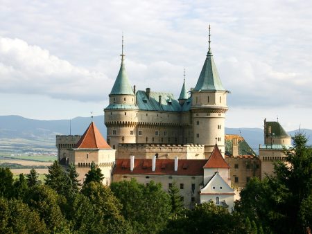 Teach English in Slovakia: Your Comprehensive Guide to Job Opportunities and Cultural Immersion